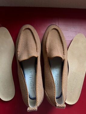 Rothy’s Tan Herringbone Lug Loafers size 10